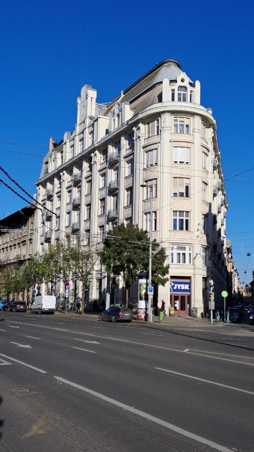 Superior Budapest Centrum Basilica Exteriér fotografie